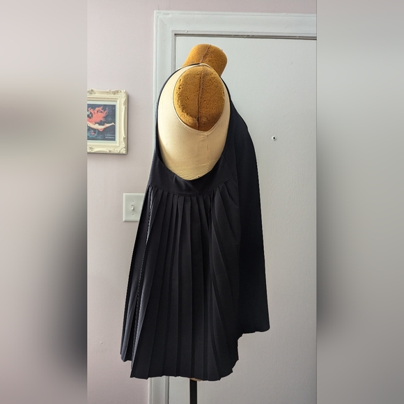 Athleta Swing Forward Tank in Solid Black size Large - Picture 5 of 11